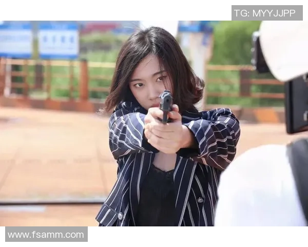 林葳的成长之路：从青涩少女到职场精英的蜕变与追求